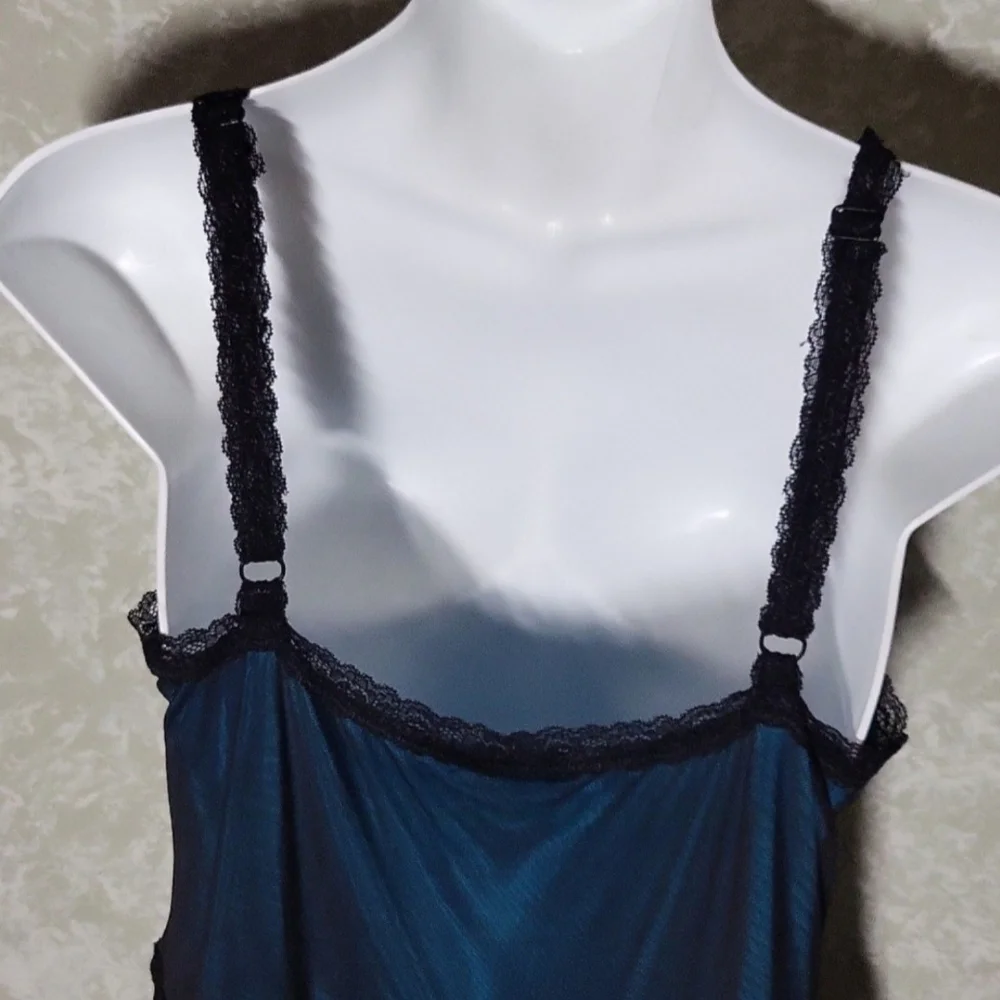 Chic Asymmetrical Teal Dress with Black Trim - Picture 7 of 9